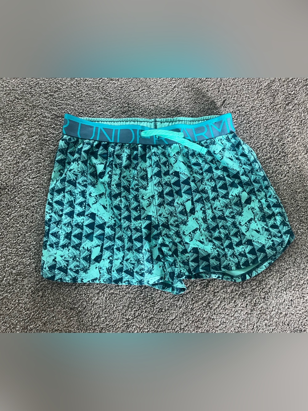 Under Armour Aqua Teal Printed Athletic Shorts